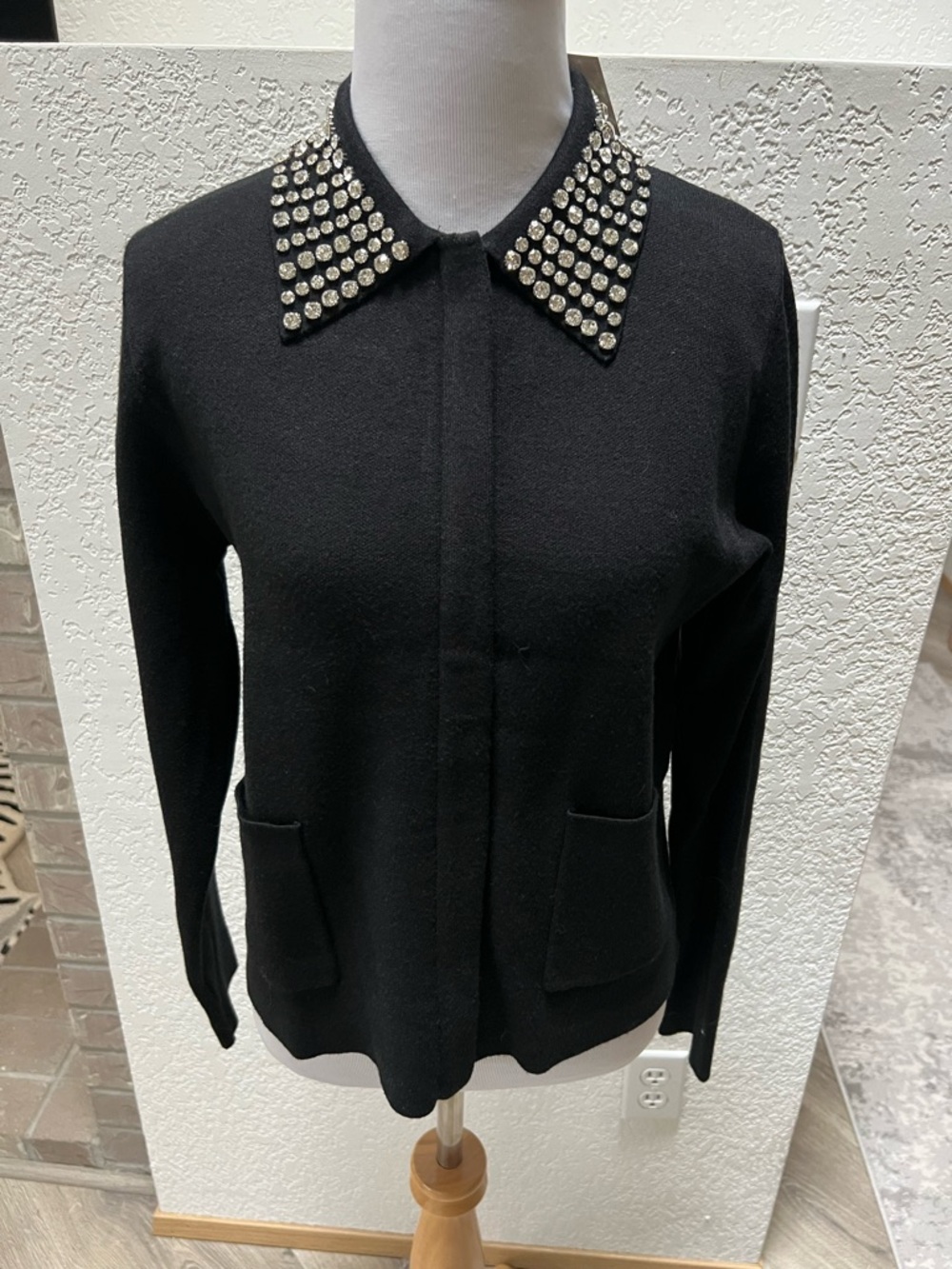 Sioni Sweater Cardigan Rhinestone Collar Women Black Glam
